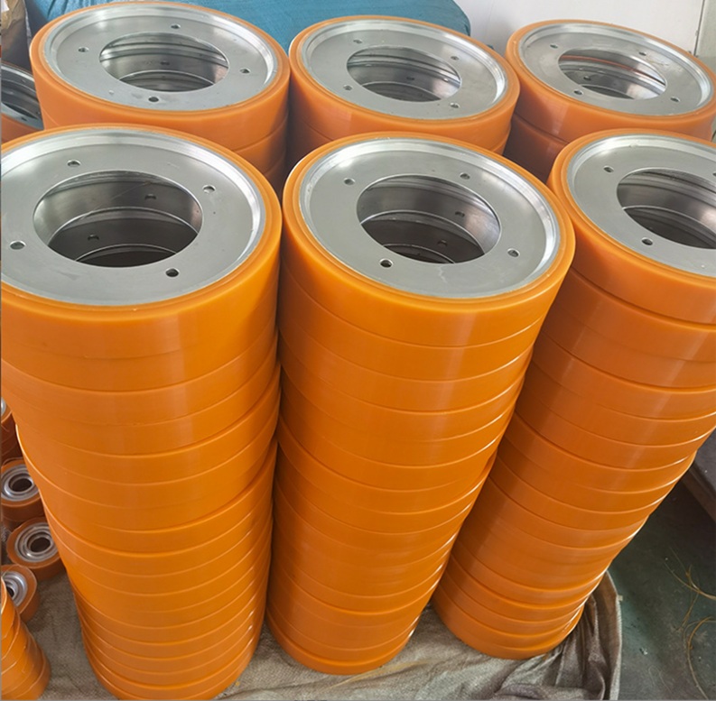 Con lăn bánh xe cao su nhựa PU